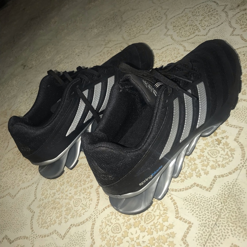 Adidas spring blades
